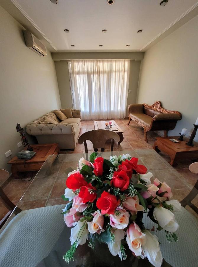 Hotel Portico Norte Tartagal Bagian luar foto